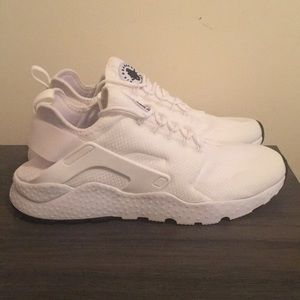 Brand New Nike Huaraches!